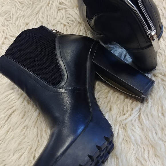 Steve madden booties - Picture 5 of 5